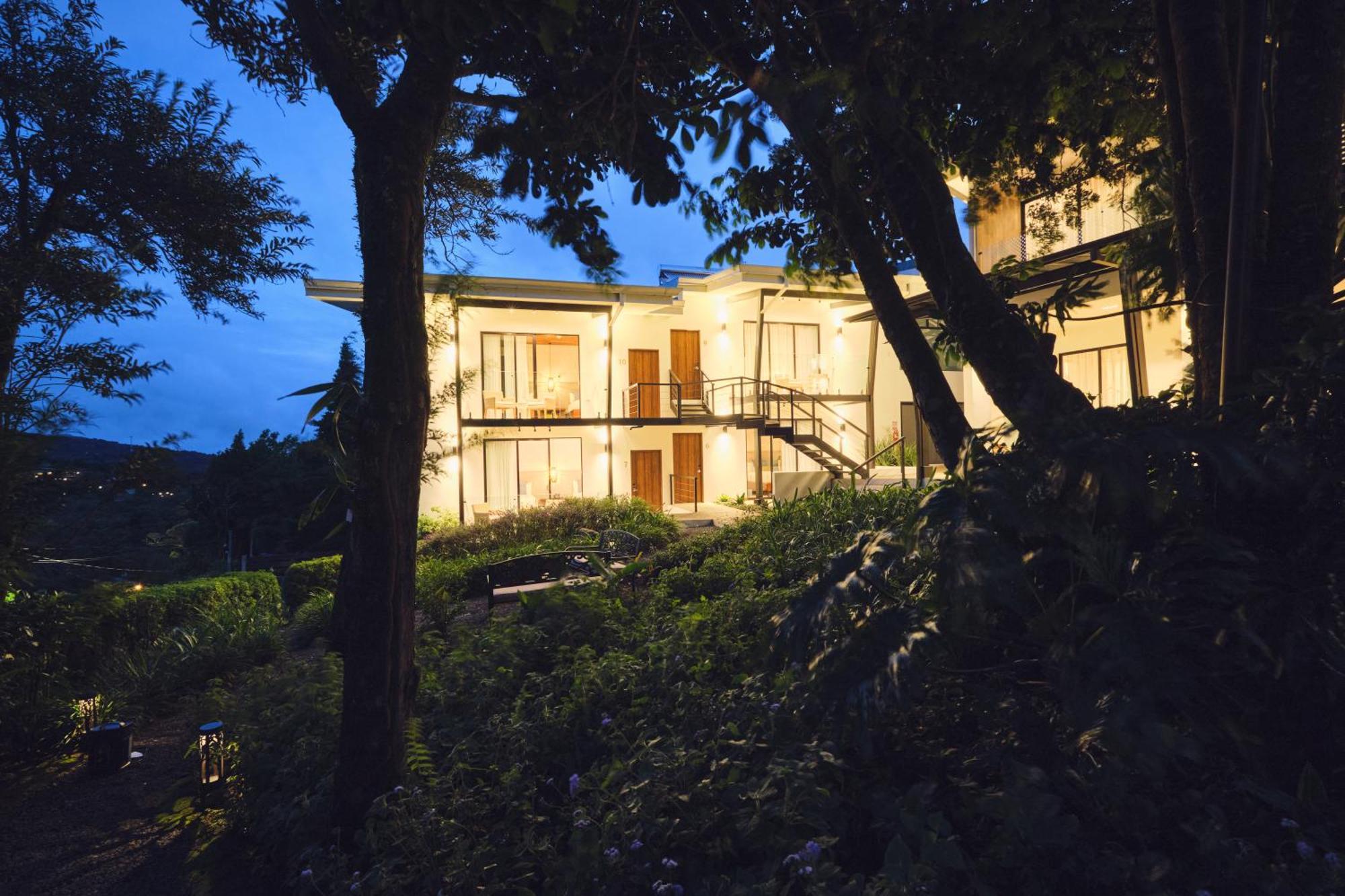 Ocotea Boutique Hotel Monteverde Exterior photo