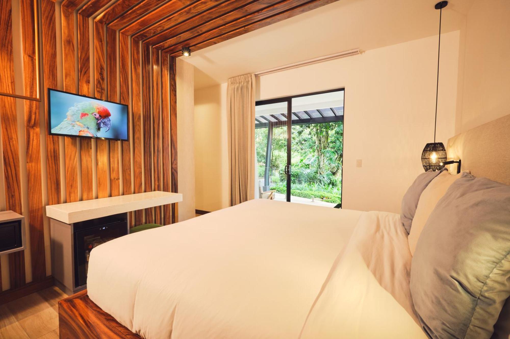 Ocotea Boutique Hotel Monteverde Exterior photo
