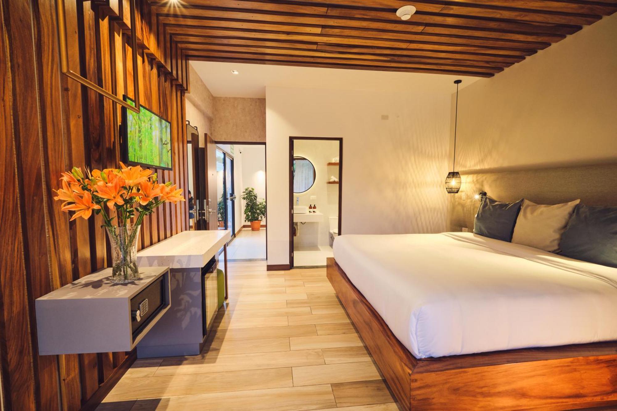 Ocotea Boutique Hotel Monteverde Exterior photo