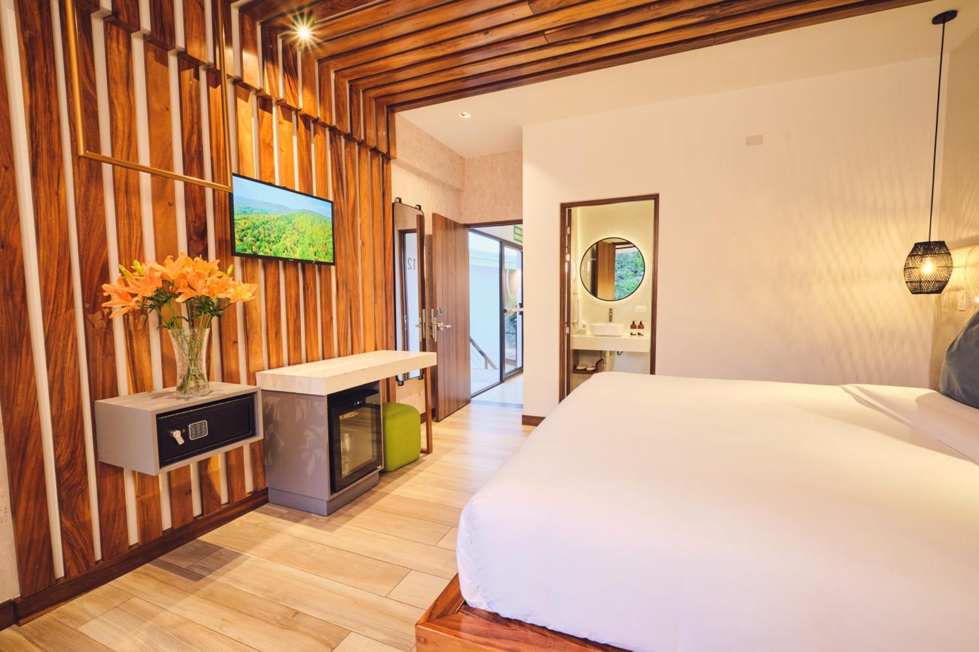Ocotea Boutique Hotel Monteverde Exterior photo